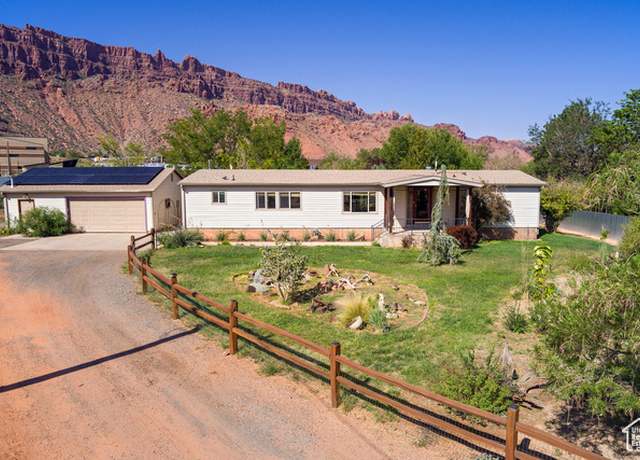 Property at 2550 Desert Rd, Moab, UT 84532, 3 beds, 2 baths