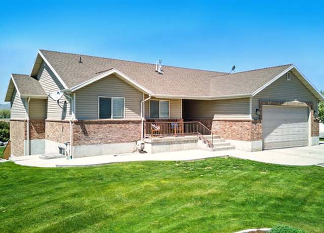 Property at 10285 N 7600 W, Tremonton, UT 84337, 5 beds, 3 baths