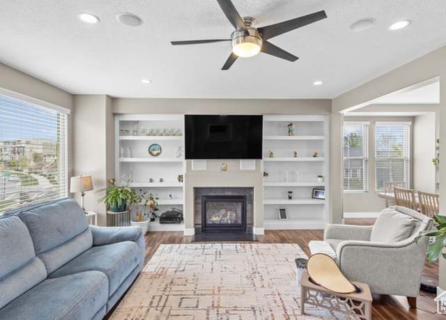 Property at 4763 W Daybreak Rim Way, South Jordan, UT 84009, 3 beds, 2.5 baths
