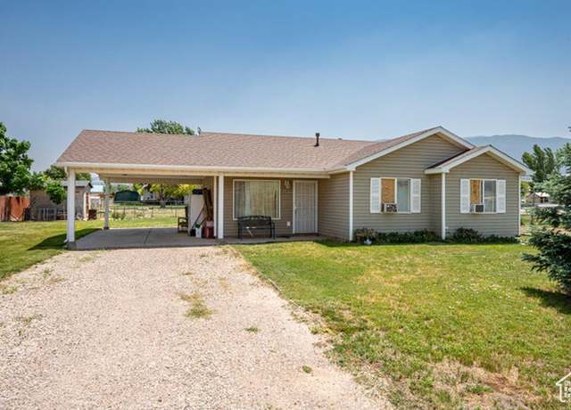 Property at 4544 N Oregon Trl, Enoch, UT 84721, 3 beds, 2 baths