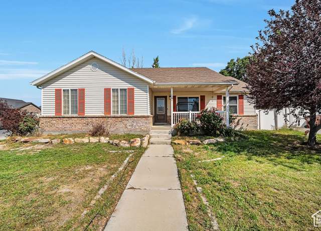 Property at 1701 E Sunrise Dr N, Eagle Mountain, UT 84005, 5 beds, 3 baths
