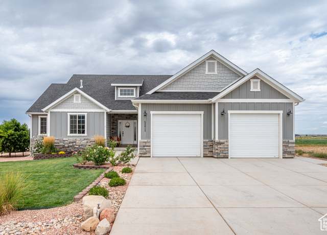 Property at 5071 N 500 E, Enoch, UT 84721, 7 beds, 3.5 baths