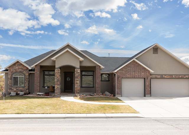 Property at 2195 S 1600 W, Richfield, UT 84701, 5 beds, 3.5 baths