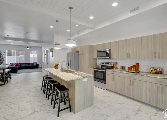 Property at 4022 S Burch Creek Way, South Ogden, UT 84405, 3 beds, 2.5 baths