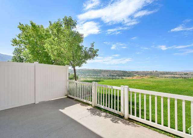 Property at 1231 E 6225 S, South Ogden, UT 84405, 2 beds, 1.5 baths
