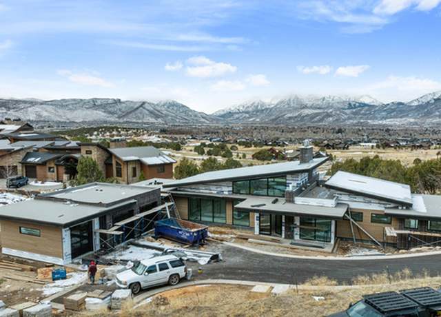 Property at 2220 E Flat Top Mountain Dr, Heber City, UT 84032, 5 beds, 5 baths