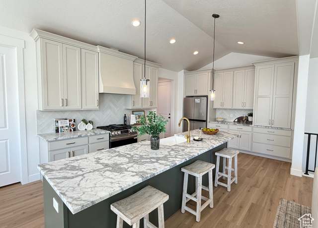 Property at 1255 W 800 S #28, Spanish Fork, UT 84660, 3 beds, 2.5 baths