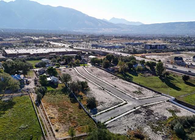 Property at 524 W Haven Hill Way S #3, South Jordan, UT 84095