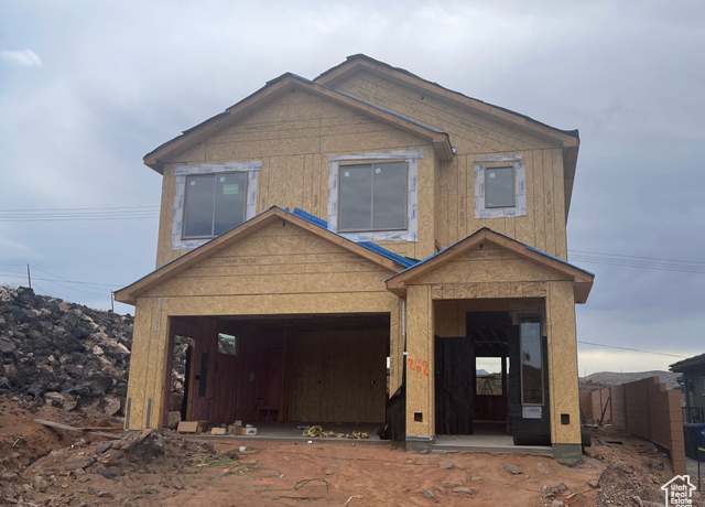 Property at 486 N 1400 W, Hurricane, UT 84737, 4 beds, 2.5 baths