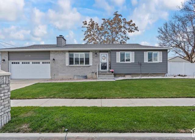 Property at 1719 W 12050 S, Riverton, UT 84065, 5 beds, 3 baths