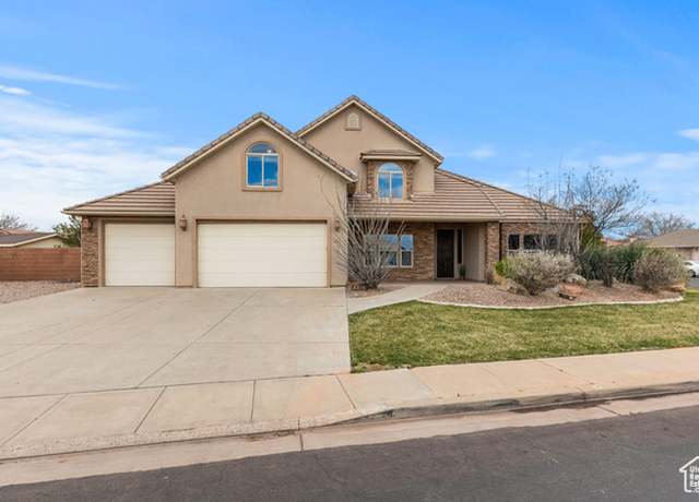 Property at 1815 N Red Mountain Dr, Santa Clara, UT 84765, 4 beds, 2.5 baths