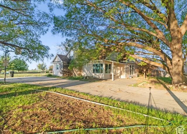 Property at 10045 W 12000 N, Bothwell, UT 84337, 2 beds, 2 baths