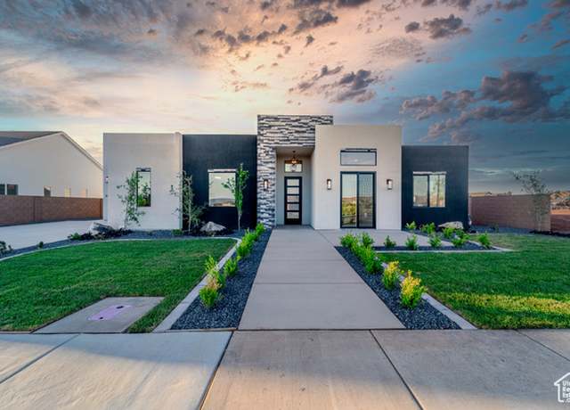 Property at 3125 E 2220 S, St. George, UT 84790, 4 beds, 2.5 baths