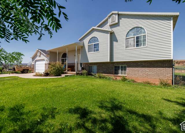 Property at 2546 W 1200 N, Roosevelt, UT 84066, 4 beds, 3 baths