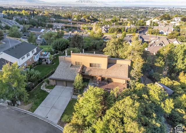 Property at 4365 Bedford Dr, Provo, UT 84604, 5 beds, 3.5 baths
