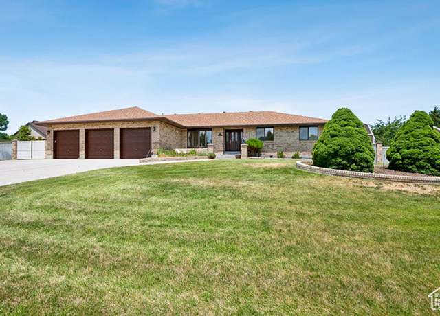 Property at 3902 W Angus Dr, South Jordan, UT 84009, 5 beds, 3.5 baths