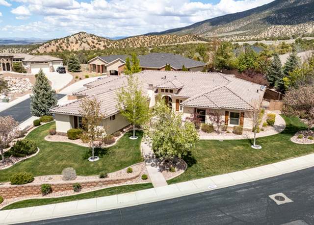 Property at 1073 E Nichols Rd, Cedar City, UT 84721, 4 beds, 3.5 baths