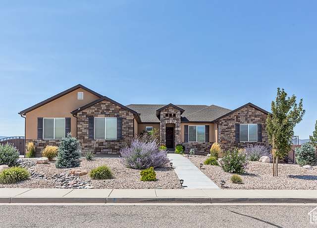 Property at 1136 S 4425 W, Cedar City, UT 84720, 6 beds, 4.5 baths