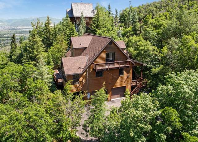 Property at 335 Jungfrau Hill Rd, Midway, UT 84049, 3 beds, 2.5 baths
