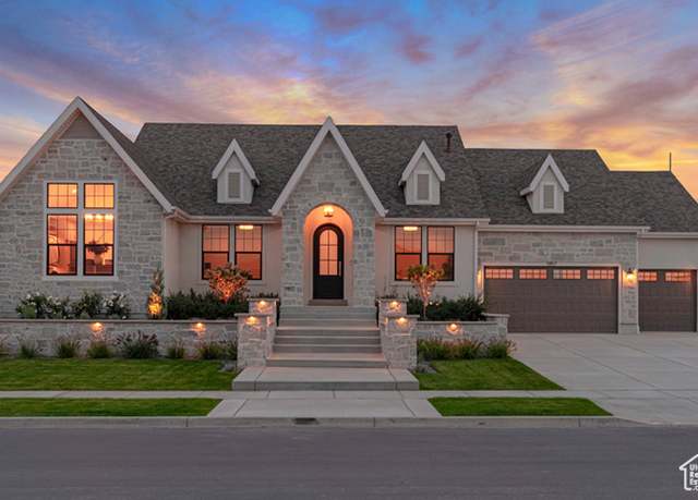 Property at 1457 W 600 S, Farmington, UT 84025, 4 beds, 2.5 baths