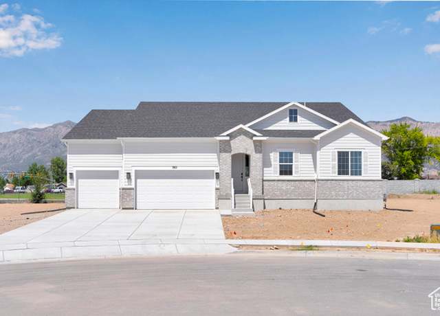 Property at 382 W 1225 N #2, Harrisville, UT 84404, 3 beds, 2.5 baths