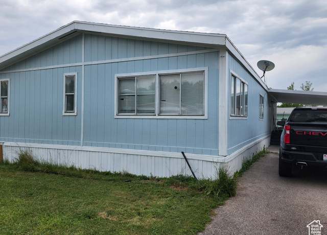 Property at 1175 E Del Rio St S, Salt Lake City, UT 84117, 4 beds, 2 baths