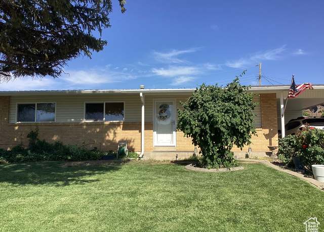 Property at 4540 S 1975 W, Roy, UT 84067, 5 beds, 2 baths