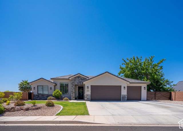 Property at 1838 E 1030 N, St. George, UT 84770, 4 beds, 2.5 baths