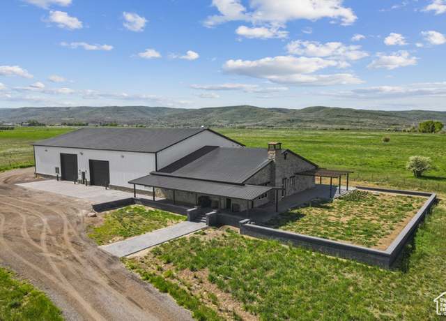 Property at 2711 S 500 E, Francis, UT 84036, 4 beds, 4 baths