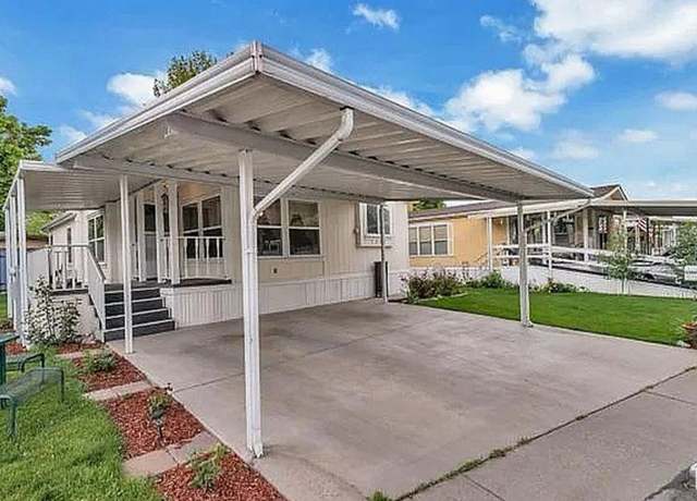 Property at 5092 S El Sendero Cir E, Salt Lake City, UT 84117, 3 beds, 2 baths