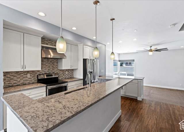 Property at 4746 W South Jordan Pkwy, South Jordan, UT 84009, 3 beds, 3.5 baths