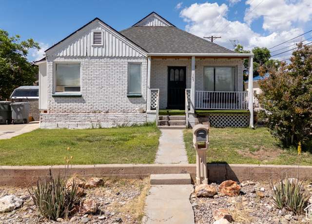 Property at 145 E 400 S, St. George, UT 84770, 3 beds