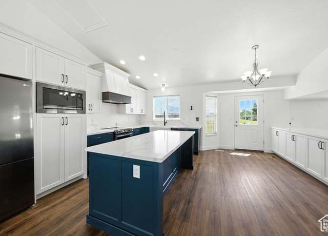 Property at 1826 N 2600 W, Lehi, UT 84043, 5 beds, 3.5 baths