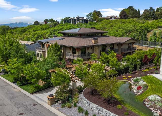 Property at 17 S Crosshill Ln, Sandy, UT 84092, 8 beds, 9 baths