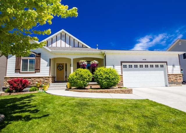 Property at 406 W 3775 S, Vernal, UT 84078, 5 beds, 3 baths