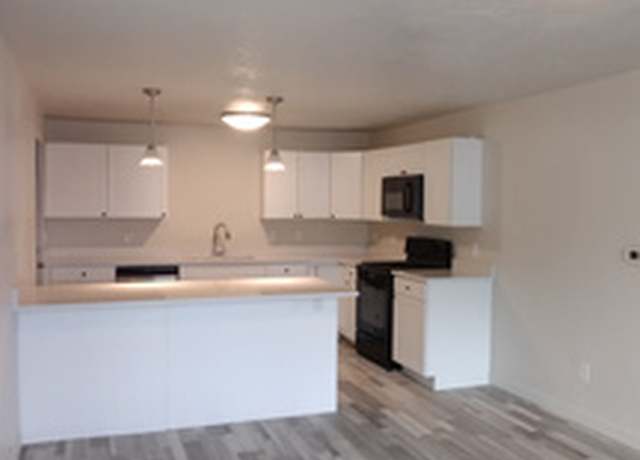 Property at 197 2 Nd St, Ogden, UT 84404, 3 beds, 2 baths