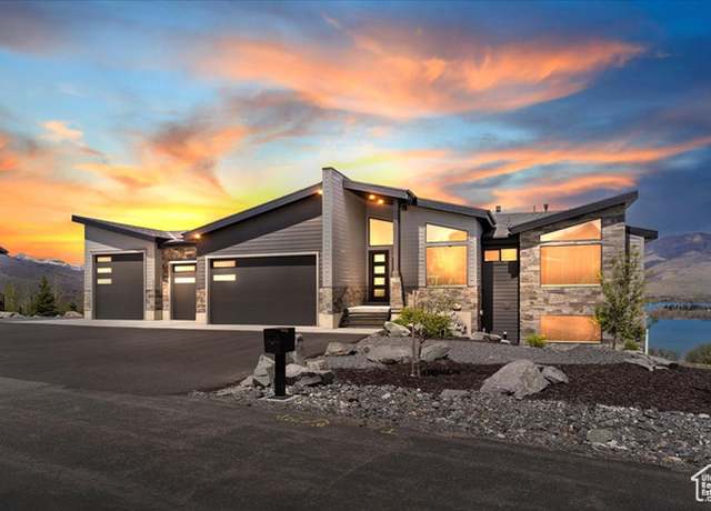 Property at 6260 E Hawks Ln, Huntsville, UT 84317, 4 beds, 3.5 baths