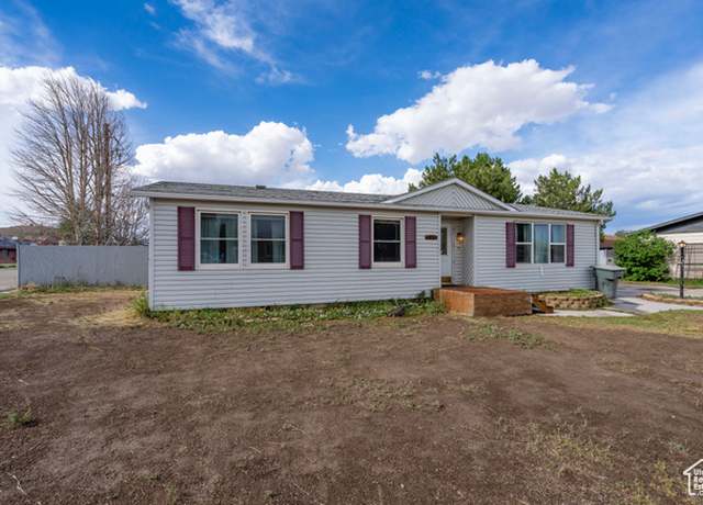 Property at 707 E Maple, Wellington, UT 84542, 3 beds, 2 baths
