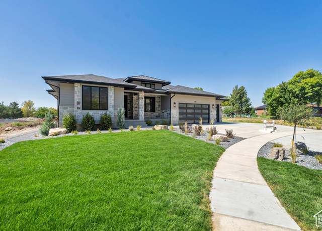 Property at 648 W Hidden Farm Dr, Farmington, UT 84025, 5 beds, 3.5 baths