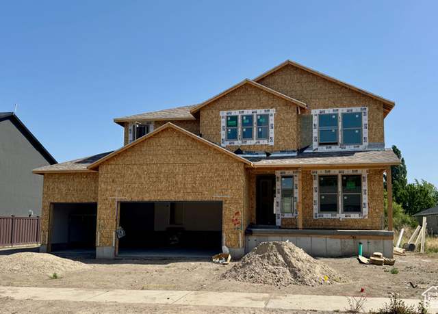 Property at 1031 W 125 S, Lehi, UT 84043, 4 beds, 2.5 baths