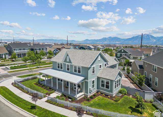 Property at 11571 S Skyward Rd W, South Jordan, UT 84009, 6 beds, 3.5 baths
