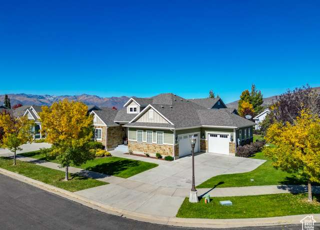 Property at 2717 E Water Wheel Ct, Heber City, UT 84032, 6 beds, 4.5 baths