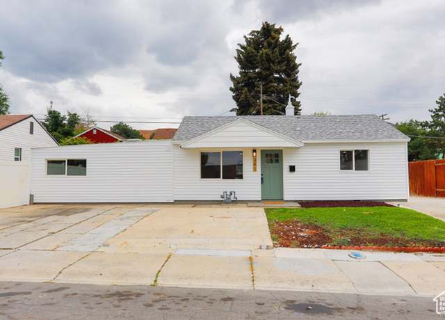 Property at 380 Highland Dr, Tooele, UT 84074, 4 beds, 2 baths