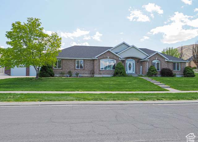 Property at 764 E Southfork Dr S, Draper, UT 84020, 6 beds, 3.5 baths