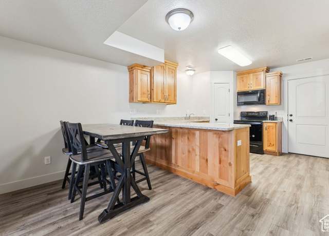 Property at 483 N 2650 W #2, Tremonton, UT 84337, 2 beds, 1.5 baths