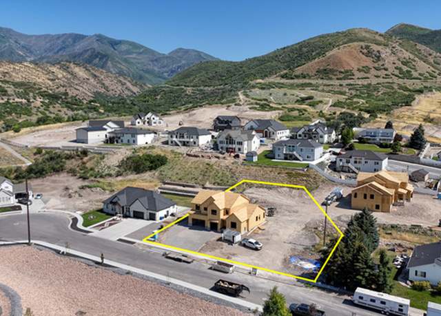 Property at 528 E 1250 S, Payson, UT 84651, 4 beds, 3.5 baths