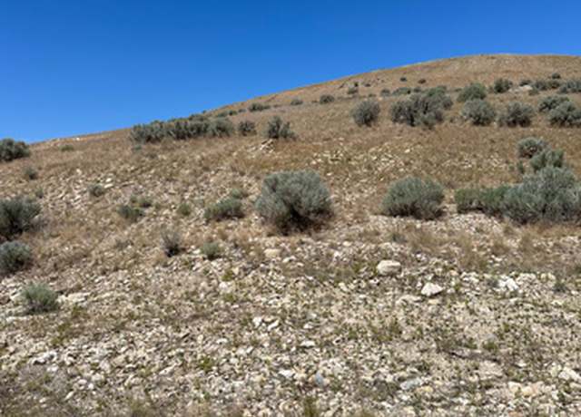 Property at 1984 W Ridgeline Rd, Stockton, UT 84071