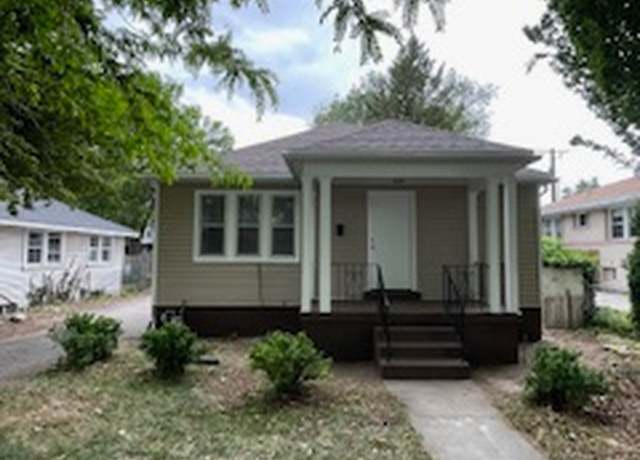 Property at 2190 S Lincoln St, Salt Lake City, UT 84106, 3 beds, 1.5 baths
