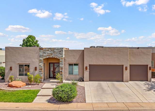 Property at 3243 S Sand Stone Dr, Hurricane, UT 84737, 4 beds, 3.5 baths