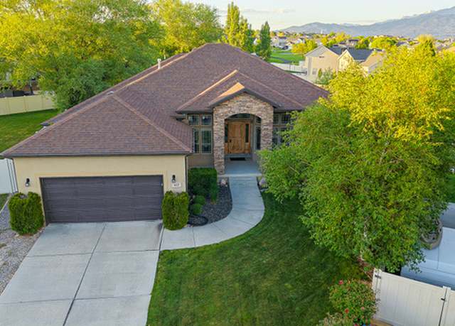 Property at 462 W Rosemary Pl, Saratoga Springs, UT 84045, 6 beds, 3.5 baths